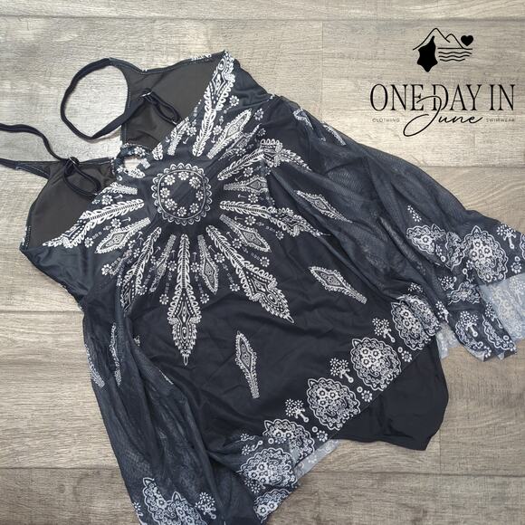 Zando Keyhole Mesh One Piece Swimsuit Size XL - Picture 6 of 6